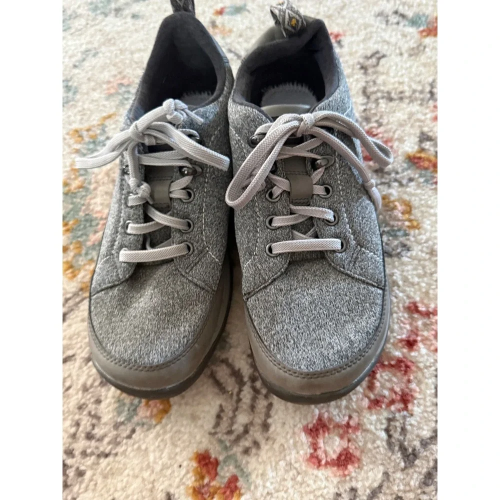 Chaco Sierra Waterproof Sneakers Womens 8 Grey‎ Hiking Walking Shoes Outdoors